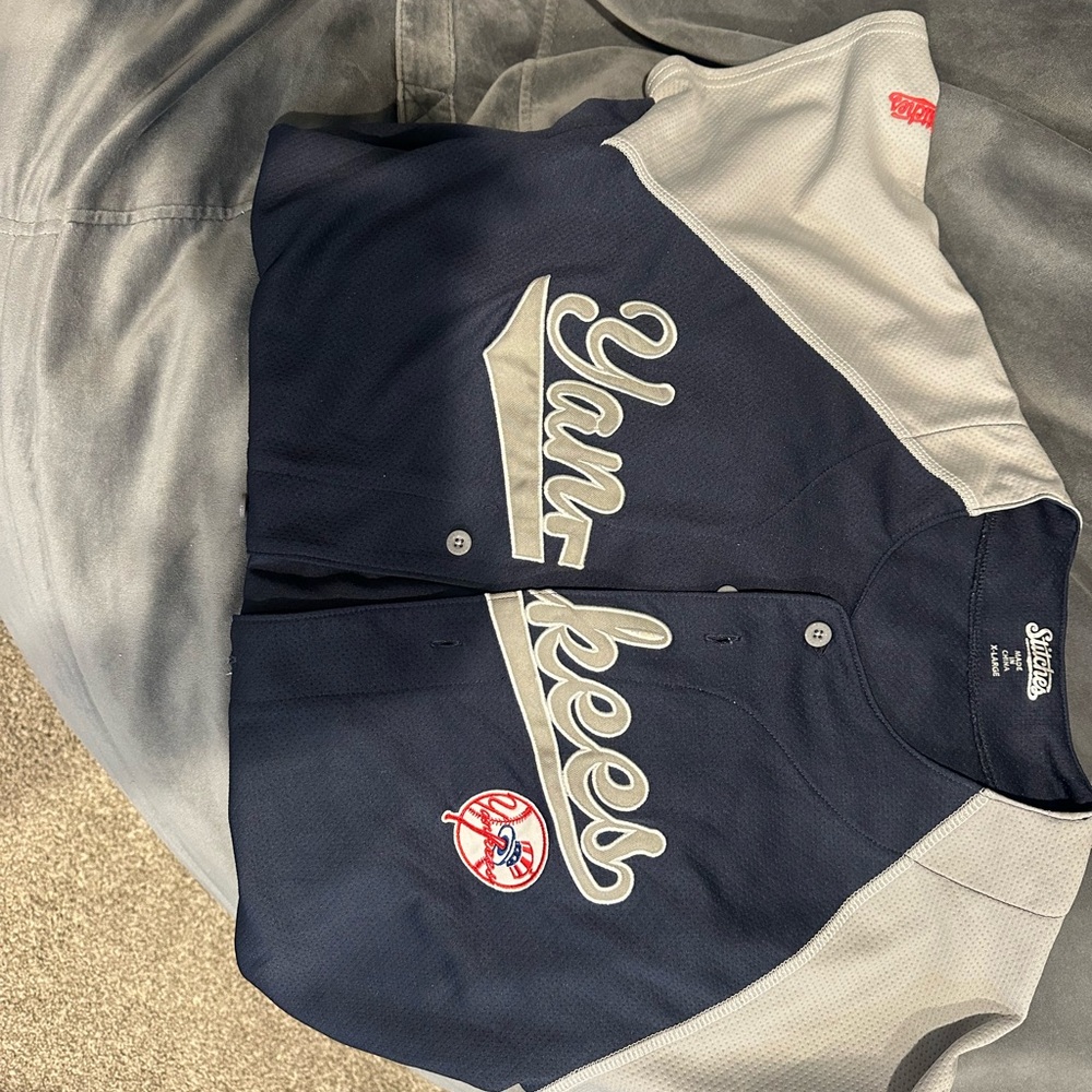 Majestic Navy and Gray Yankees Jersey